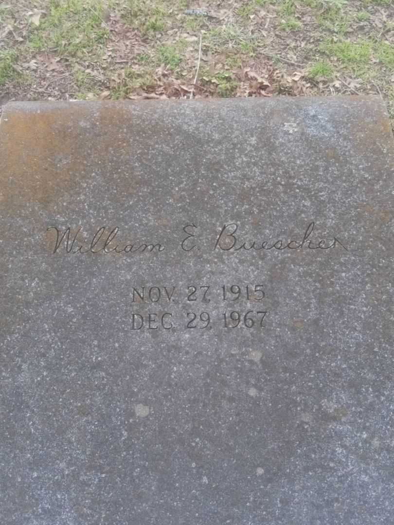 William E. Buescher's grave. Photo 3