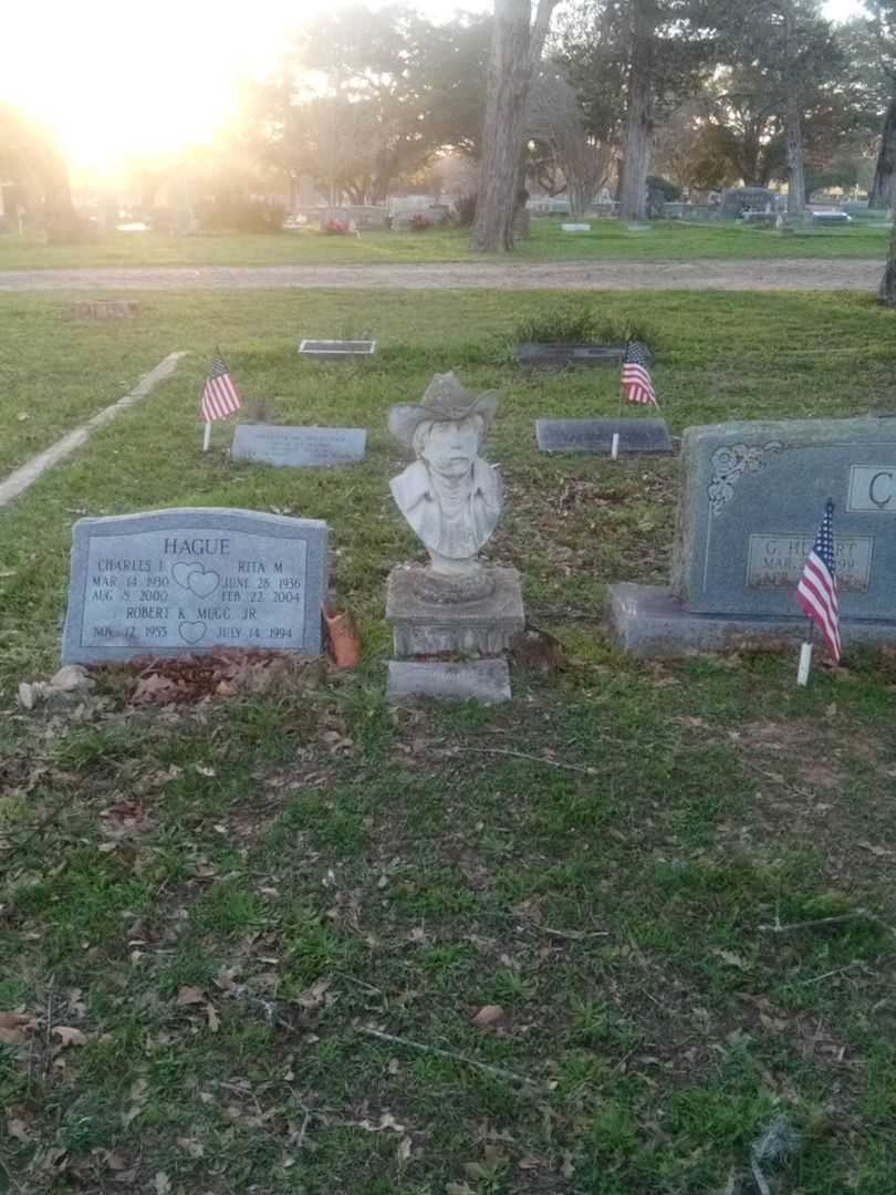 Thgr Cogdill's grave. Photo 2