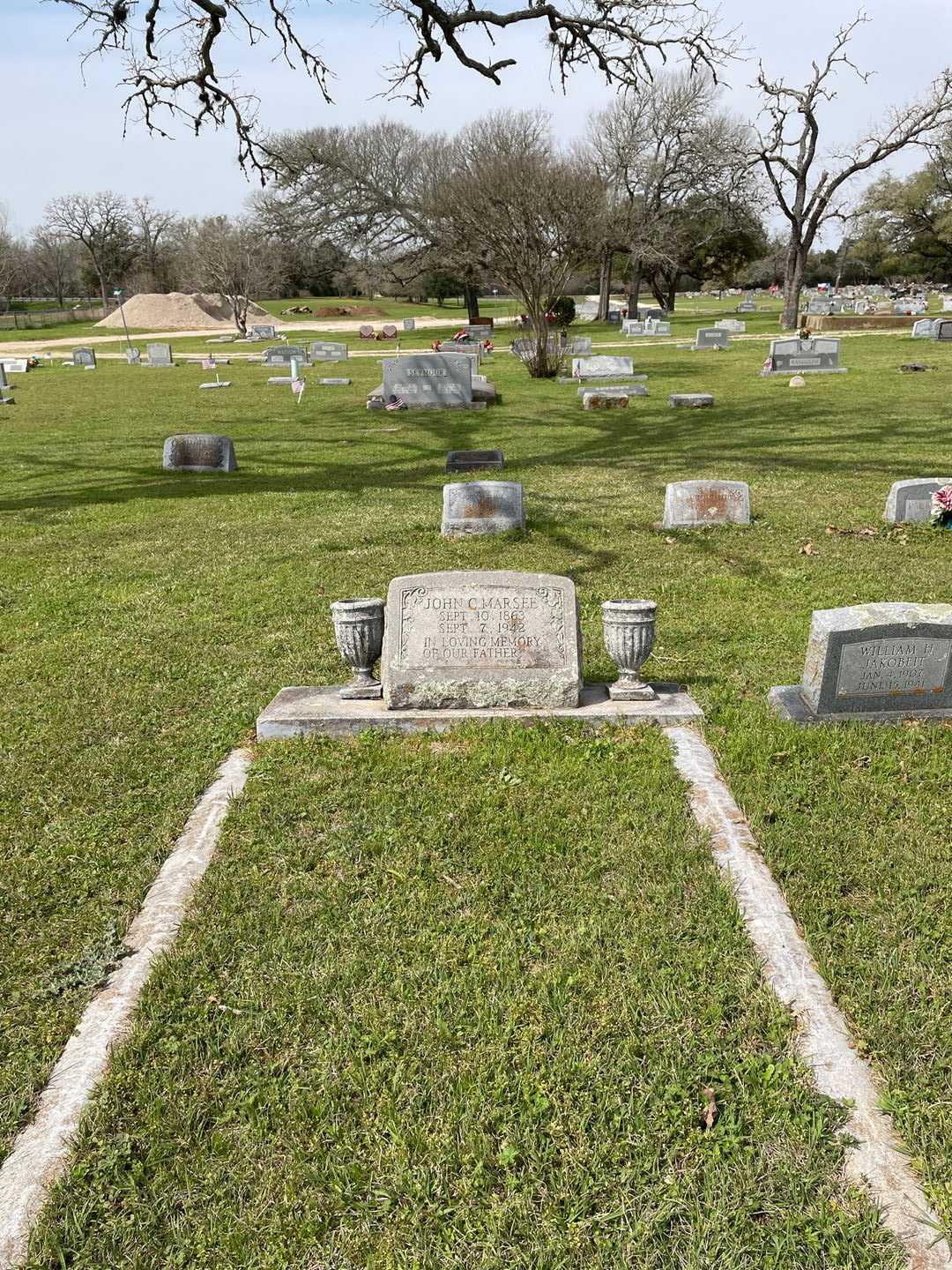 John C. Marsee's grave. Photo 2
