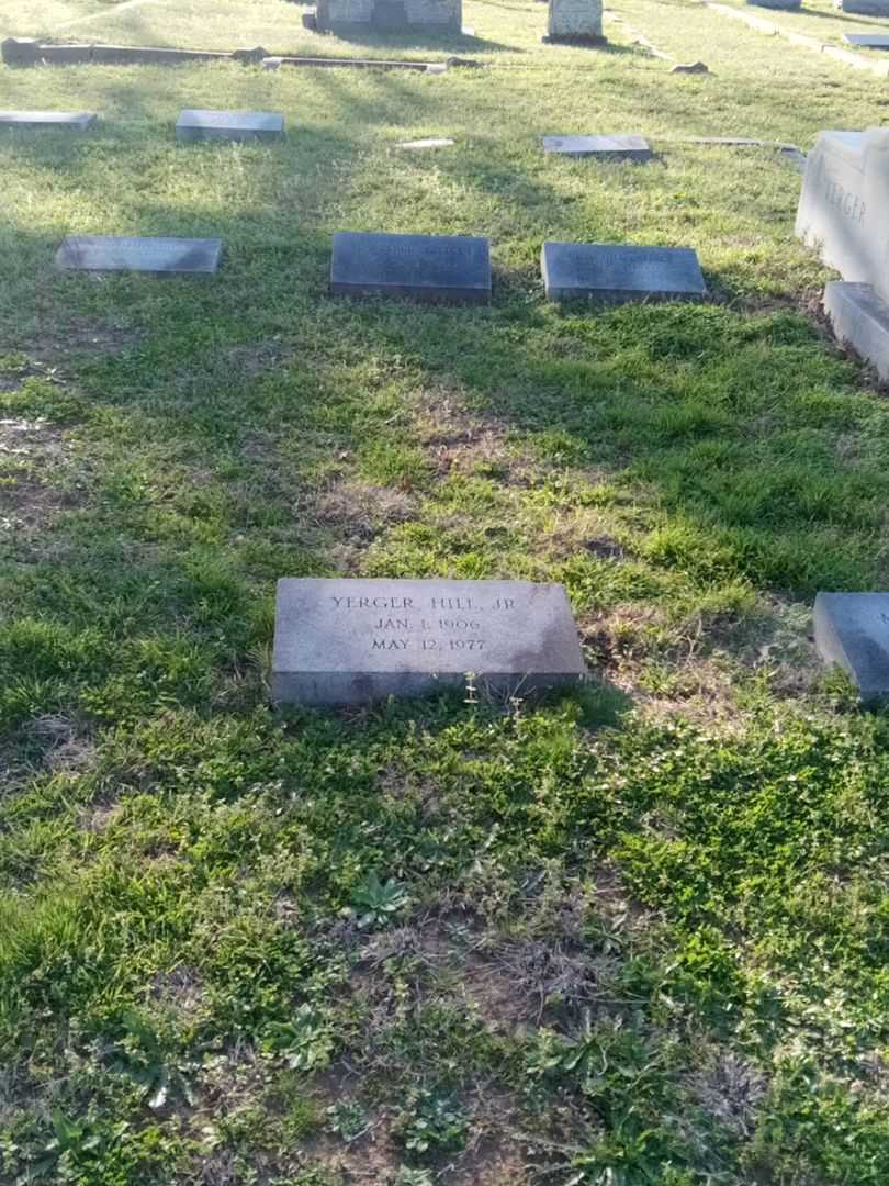 Yerger Hill Junior's grave. Photo 2